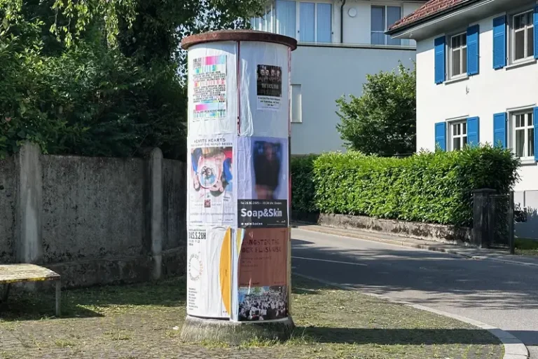 Litfaßsäule in Dornbirn als Werbefläche